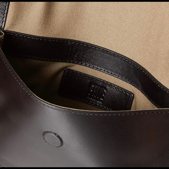 Frye Leather belt bag in size S/M - Picture 4 of 9